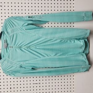 Athleta mint green thin running shirt XS
